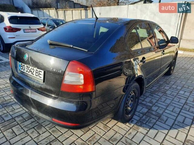 Черный Шкода Октавия, объемом двигателя 1.8 л и пробегом 410 тыс. км за 5900 $, фото 3 на Automoto.ua