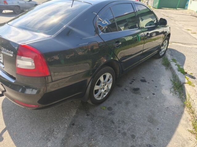 Черный Шкода Октавия, объемом двигателя 1.6 л и пробегом 250 тыс. км за 8000 $, фото 3 на Automoto.ua