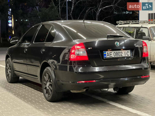 Шкода Октавія 2011 у Дніпро (Дніпропетровську) на Automoto.ua Чорний Шкода Октавія, об'ємом двигуна 1.6 л та пробігом 215 тис. км за 8900 $, фото 14 на Automoto.ua