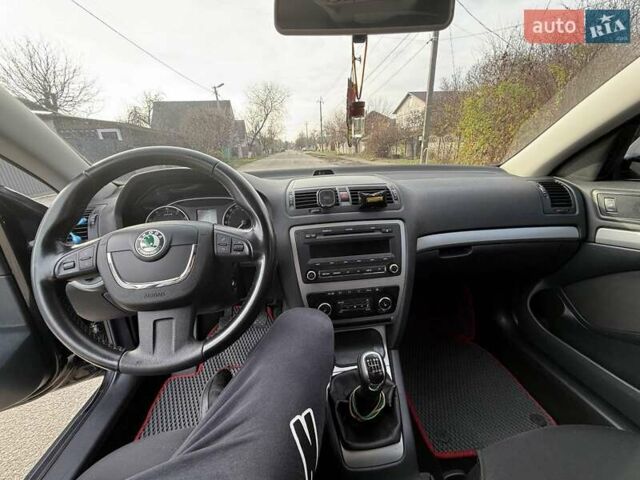 Чорний Шкода Октавія, об'ємом двигуна 1.8 л та пробігом 210 тис. км за 7800 $, фото 12 на Automoto.ua