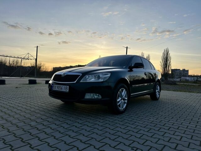 Черный Шкода Октавия, объемом двигателя 1.8 л и пробегом 209 тыс. км за 8600 $, фото 1 на Automoto.ua