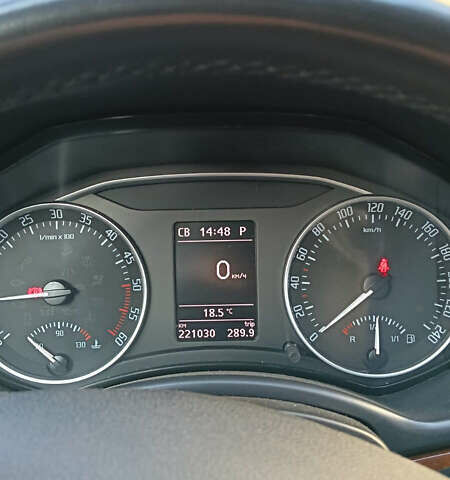 Черный Шкода Октавия, объемом двигателя 1.6 л и пробегом 220 тыс. км за 11500 $, фото 10 на Automoto.ua