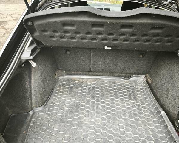 Черный Шкода Октавия, объемом двигателя 1.8 л и пробегом 156 тыс. км за 8500 $, фото 8 на Automoto.ua