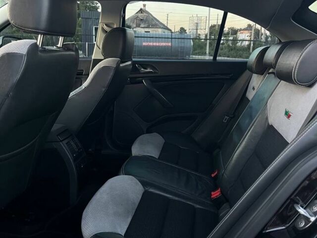 Черный Шкода Октавия, объемом двигателя 1.8 л и пробегом 266 тыс. км за 7500 $, фото 10 на Automoto.ua