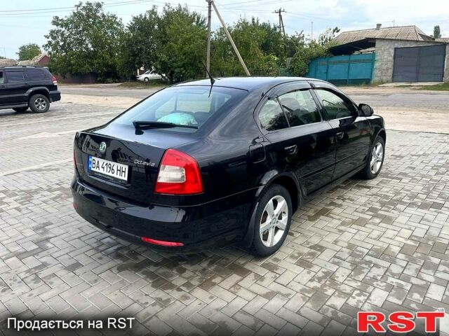 Чорний Шкода Октавія, об'ємом двигуна 2 л та пробігом 250 тис. км за 8400 $, фото 2 на Automoto.ua