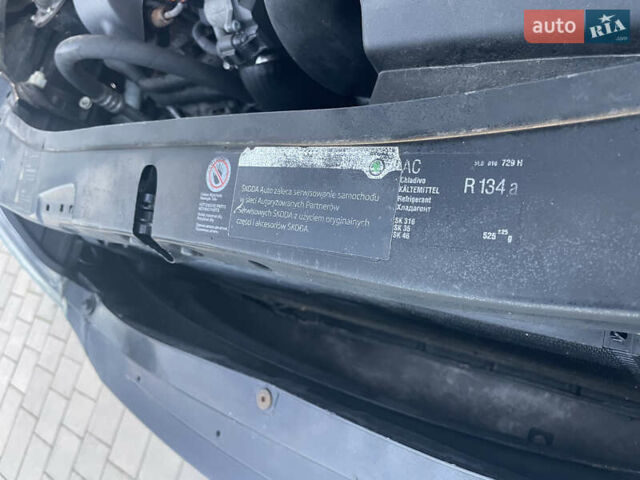 Чорний Шкода Октавія, об'ємом двигуна 1.98 л та пробігом 224 тис. км за 7800 $, фото 17 на Automoto.ua
