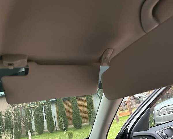 Чорний Шкода Октавія, об'ємом двигуна 0 л та пробігом 230 тис. км за 10800 $, фото 27 на Automoto.ua