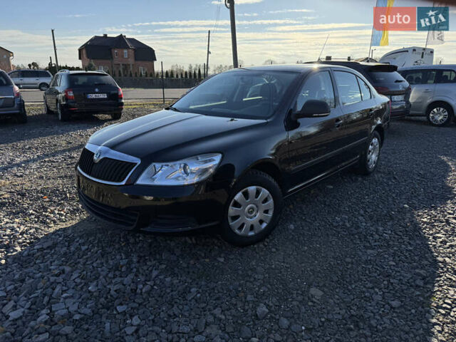 Черный Шкода Октавия, объемом двигателя 1.6 л и пробегом 176 тыс. км за 9300 $, фото 26 на Automoto.ua