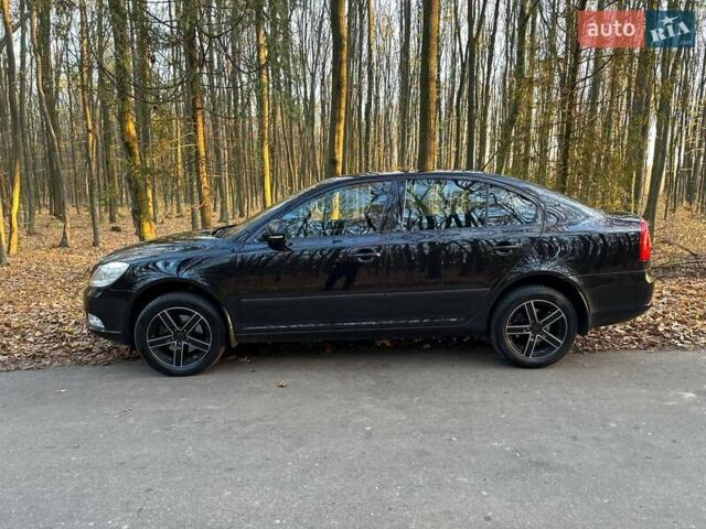 Чорний Шкода Октавія, об'ємом двигуна 1.8 л та пробігом 143 тис. км за 10300 $, фото 3 на Automoto.ua