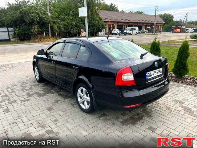 Чорний Шкода Октавія, об'ємом двигуна 2 л та пробігом 250 тис. км за 8400 $, фото 3 на Automoto.ua