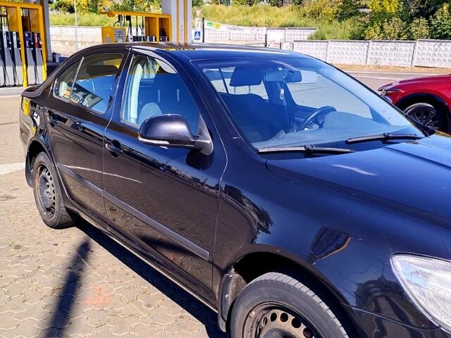 Черный Шкода Октавия, объемом двигателя 1.8 л и пробегом 247 тыс. км за 7350 $, фото 5 на Automoto.ua