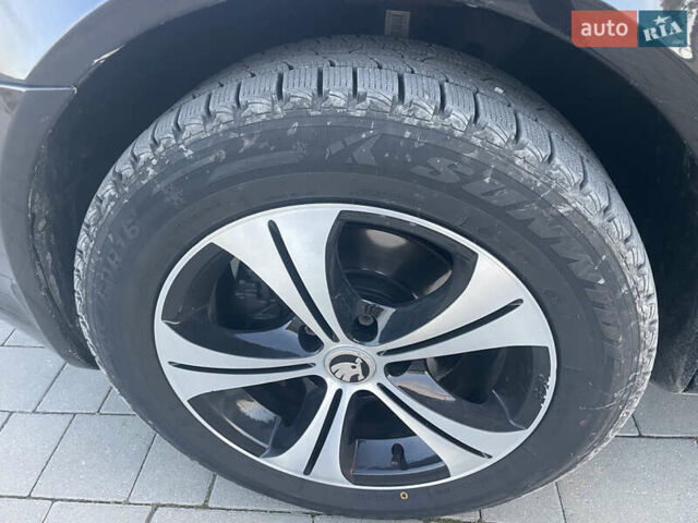 Чорний Шкода Октавія, об'ємом двигуна 1.98 л та пробігом 224 тис. км за 7800 $, фото 11 на Automoto.ua
