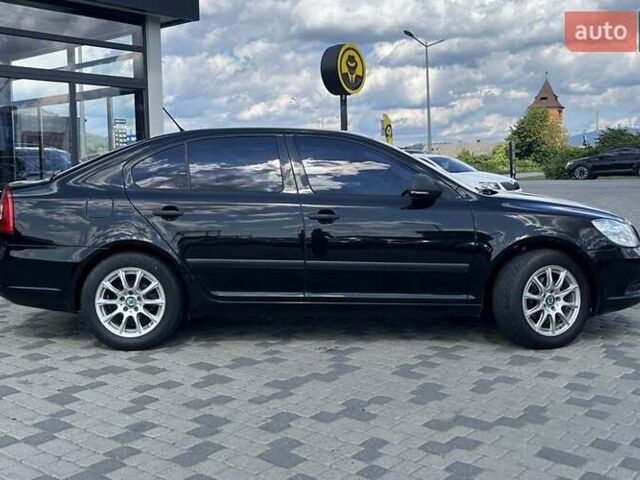 Черный Шкода Октавия, объемом двигателя 1.6 л и пробегом 192 тыс. км за 7990 $, фото 7 на Automoto.ua
