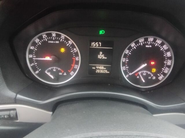 Черный Шкода Октавия, объемом двигателя 1.9 л и пробегом 284 тыс. км за 6900 $, фото 11 на Automoto.ua