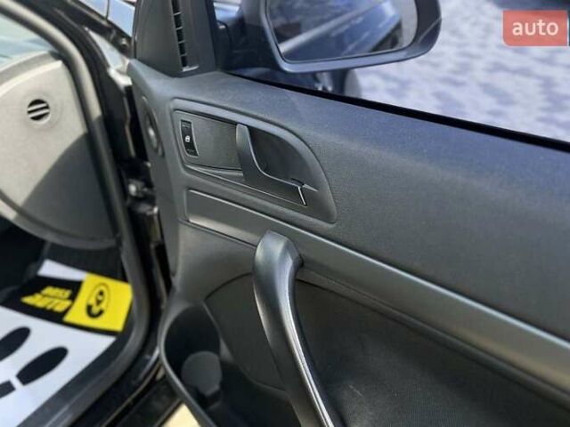 Черный Шкода Октавия, объемом двигателя 1.6 л и пробегом 192 тыс. км за 7990 $, фото 22 на Automoto.ua