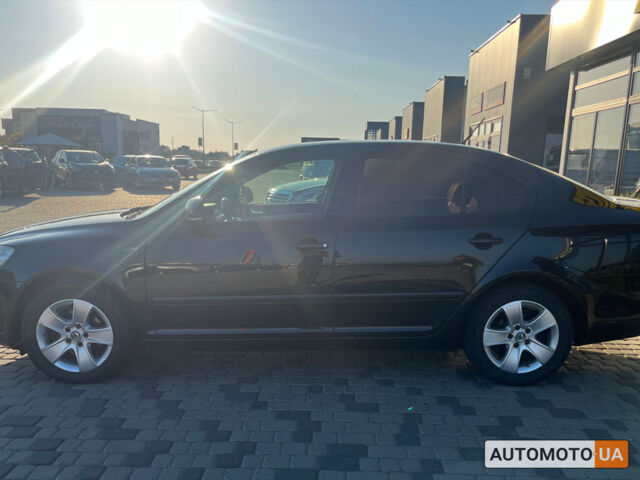 Чорний Шкода Октавія, об'ємом двигуна 1.6 л та пробігом 302 тис. км за 9300 $, фото 3 на Automoto.ua