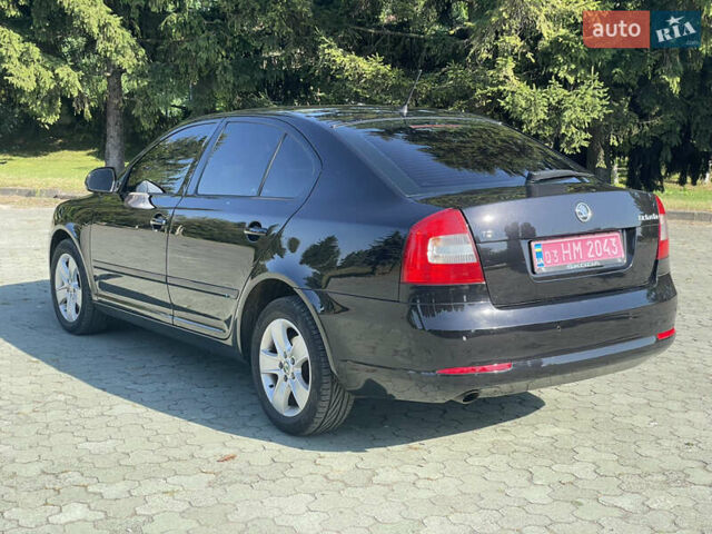 Чорний Шкода Октавія, об'ємом двигуна 2 л та пробігом 231 тис. км за 9950 $, фото 10 на Automoto.ua