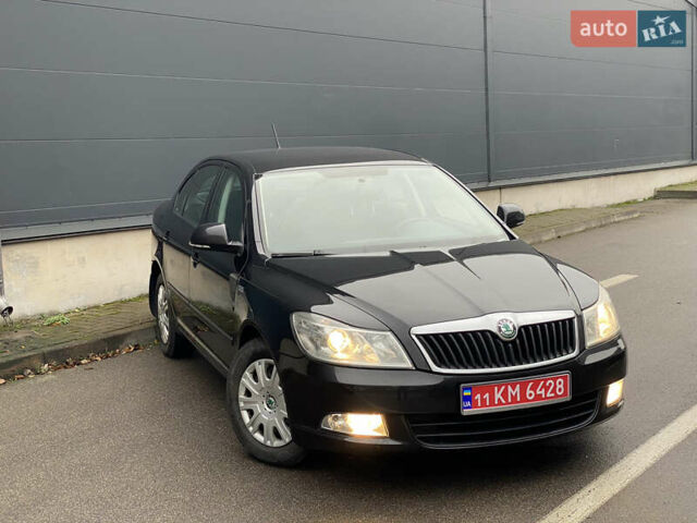 Чорний Шкода Октавія, об'ємом двигуна 1.6 л та пробігом 183 тис. км за 7999 $, фото 21 на Automoto.ua