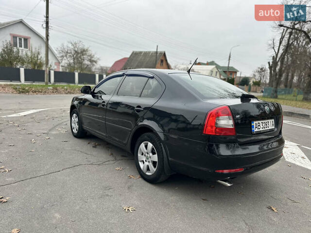 Черный Шкода Октавия, объемом двигателя 1.6 л и пробегом 175 тыс. км за 8300 $, фото 26 на Automoto.ua