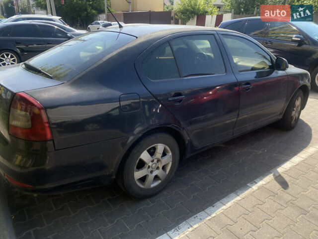 Чорний Шкода Октавія, об'ємом двигуна 1.6 л та пробігом 240 тис. км за 5700 $, фото 14 на Automoto.ua