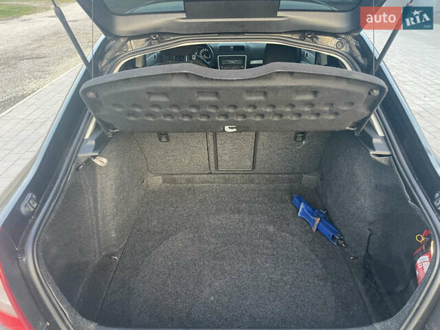 Чорний Шкода Октавія, об'ємом двигуна 1.98 л та пробігом 224 тис. км за 7800 $, фото 9 на Automoto.ua