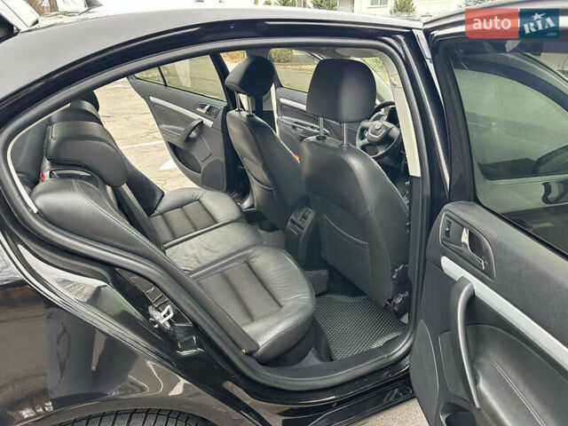 Черный Шкода Октавия, объемом двигателя 1.6 л и пробегом 175 тыс. км за 8300 $, фото 39 на Automoto.ua