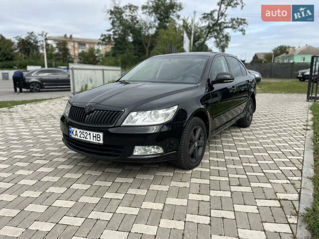 Черный Шкода Октавия, объемом двигателя 1.8 л и пробегом 213 тыс. км за 7900 $, фото 6 на Automoto.ua