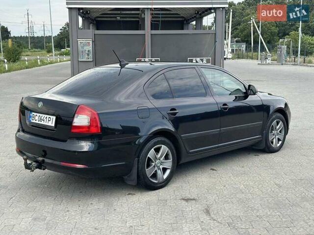 Шкода Октавия 2012 в Львове на Automoto.ua Черный Шкода Октавия, объемом двигателя 1.6 л и пробегом 283 тыс. км за 8300 $, фото 5 на Automoto.ua
