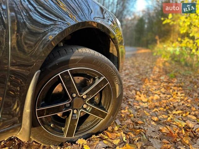 Чорний Шкода Октавія, об'ємом двигуна 1.8 л та пробігом 143 тис. км за 10300 $, фото 5 на Automoto.ua