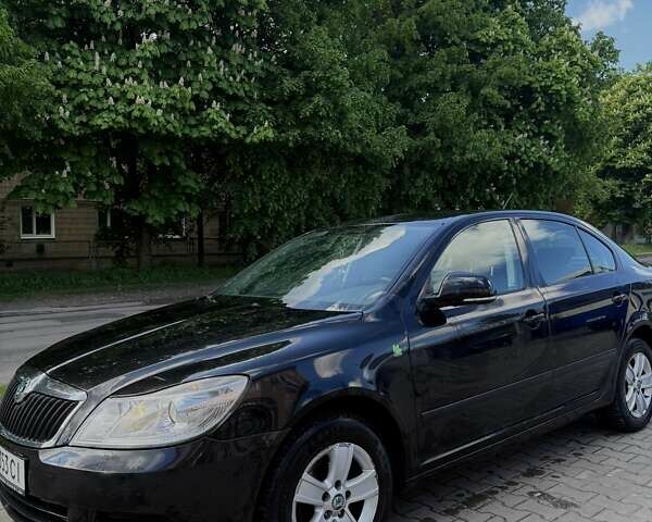 Чорний Шкода Октавія, об'ємом двигуна 1.6 л та пробігом 223 тис. км за 7450 $, фото 3 на Automoto.ua