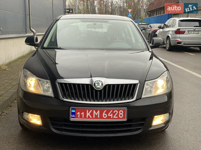 Чорний Шкода Октавія, об'ємом двигуна 1.6 л та пробігом 183 тис. км за 7999 $, фото 9 на Automoto.ua