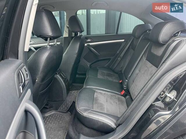 Черный Шкода Октавия, объемом двигателя 1.8 л и пробегом 159 тыс. км за 7990 $, фото 9 на Automoto.ua
