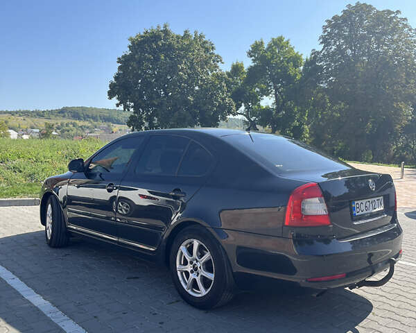 Шкода Октавия 2012 в Бережанах на Automoto.ua Черный Шкода Октавия, объемом двигателя 1.6 л и пробегом 308 тыс. км за 9200 $, фото 4 на Automoto.ua
