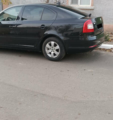 Черный Шкода Октавия, объемом двигателя 1.6 л и пробегом 220 тыс. км за 11500 $, фото 9 на Automoto.ua