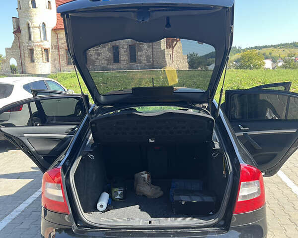 Шкода Октавия 2012 в Бережанах на Automoto.ua Черный Шкода Октавия, объемом двигателя 1.6 л и пробегом 308 тыс. км за 9200 $, фото 12 на Automoto.ua