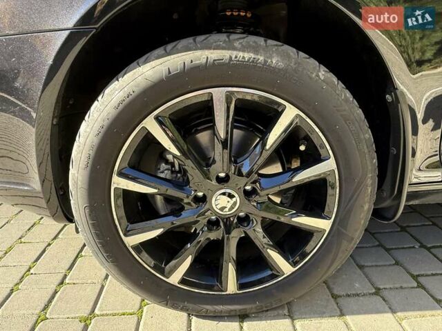 Шкода Октавія 2012 у Одесі на Automoto.ua Чорний Шкода Октавія, об'ємом двигуна 1.97 л та пробігом 41 тис. км за 16200 $, фото 33 на Automoto.ua