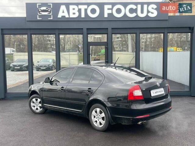 Черный Шкода Октавия, объемом двигателя 1.8 л и пробегом 159 тыс. км за 7990 $, фото 7 на Automoto.ua