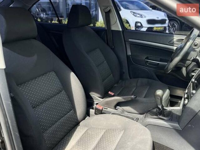 Черный Шкода Октавия, объемом двигателя 1.6 л и пробегом 192 тыс. км за 7990 $, фото 20 на Automoto.ua