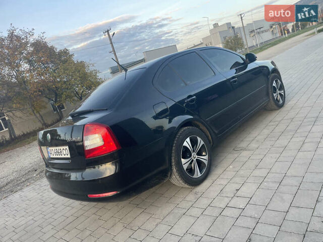 Чорний Шкода Октавія, об'ємом двигуна 1.98 л та пробігом 224 тис. км за 7800 $, фото 3 на Automoto.ua