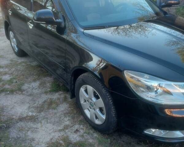 Черный Шкода Октавия, объемом двигателя 1.8 л и пробегом 81 тыс. км за 10400 $, фото 6 на Automoto.ua