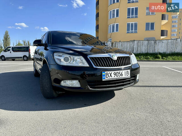 Черный Шкода Октавия, объемом двигателя 1.8 л и пробегом 279 тыс. км за 7750 $, фото 6 на Automoto.ua