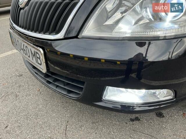 Черный Шкода Октавия, объемом двигателя 1.8 л и пробегом 73 тыс. км за 11200 $, фото 6 на Automoto.ua