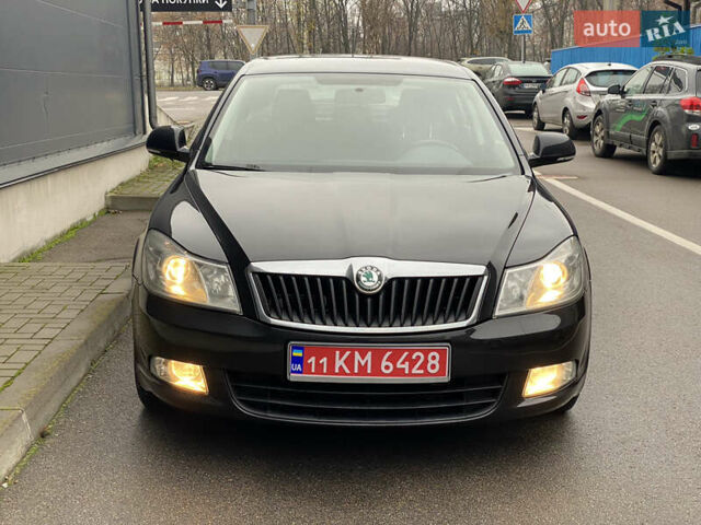 Чорний Шкода Октавія, об'ємом двигуна 1.6 л та пробігом 183 тис. км за 7999 $, фото 22 на Automoto.ua