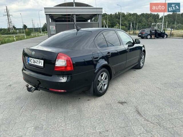 Шкода Октавия 2012 в Львове на Automoto.ua Черный Шкода Октавия, объемом двигателя 1.6 л и пробегом 283 тыс. км за 8300 $, фото 12 на Automoto.ua