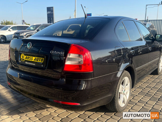 Чорний Шкода Октавія, об'ємом двигуна 1.6 л та пробігом 302 тис. км за 9300 $, фото 6 на Automoto.ua