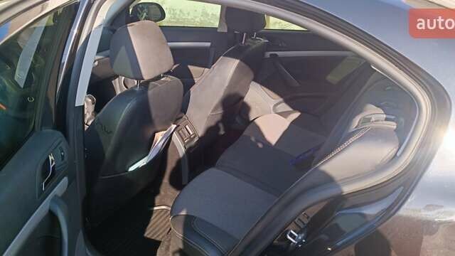 Чорний Шкода Октавія, об'ємом двигуна 1.8 л та пробігом 141 тис. км за 7800 $, фото 3 на Automoto.ua