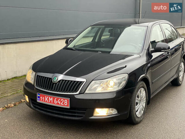 Чорний Шкода Октавія, об'ємом двигуна 1.6 л та пробігом 183 тис. км за 7999 $, фото 8 на Automoto.ua