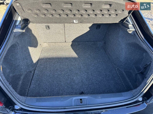 Черный Шкода Октавия, объемом двигателя 1.6 л и пробегом 176 тыс. км за 9000 $, фото 19 на Automoto.ua