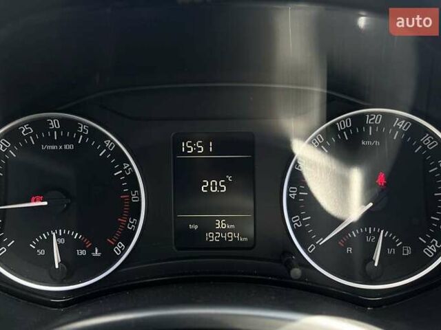 Черный Шкода Октавия, объемом двигателя 1.6 л и пробегом 192 тыс. км за 7990 $, фото 11 на Automoto.ua