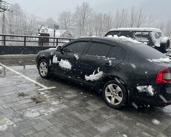 Чорний Шкода Октавія, об'ємом двигуна 1.6 л та пробігом 354 тис. км за 6800 $, фото 6 на Automoto.ua